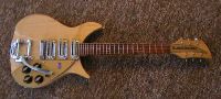 Rickenbacker 325V59 Hamburg maple horizontal.jpg